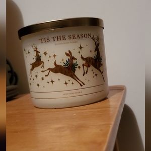 'Tis the Season candle B&BW